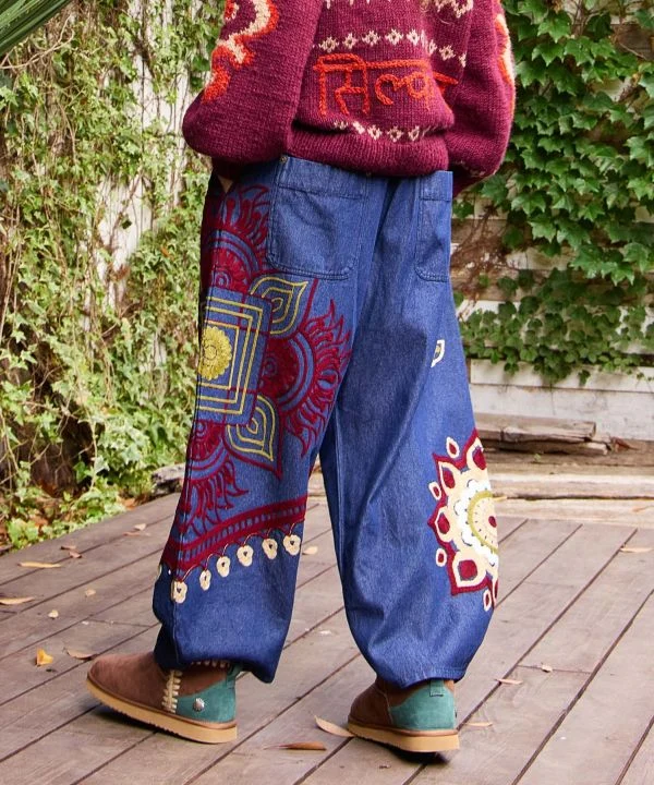 Pantalon en denim brodé Ari