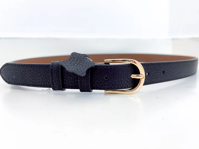 Ceinture fine en cuir noir