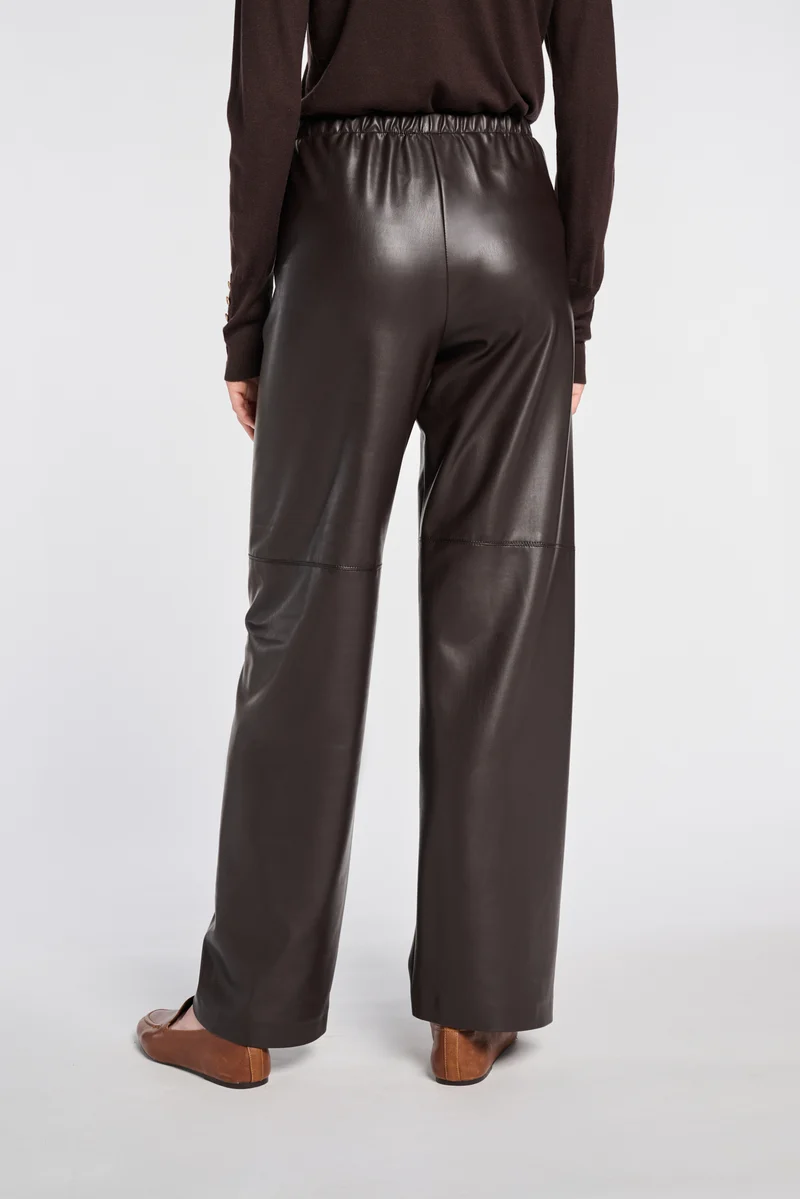 Pantalon large en éco-cuir