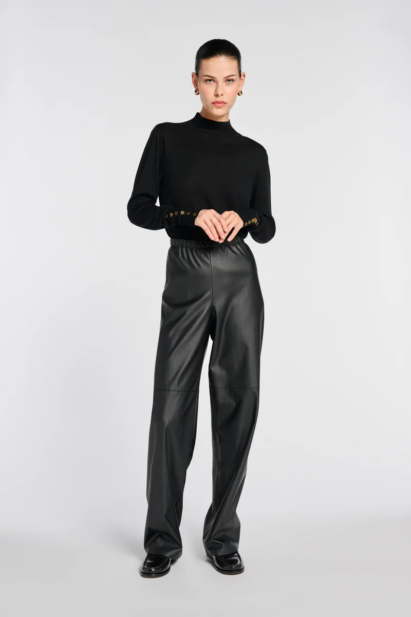 Pantalon large en éco-cuir
