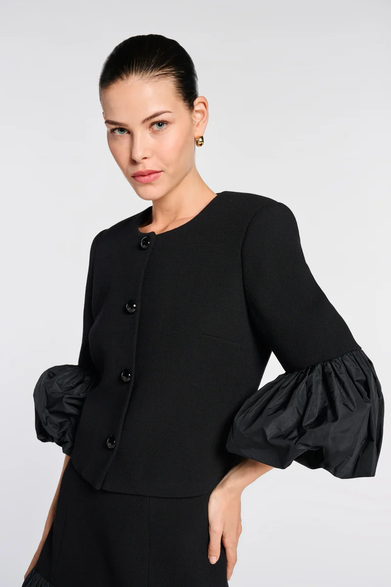 Veste à manches bouffantes