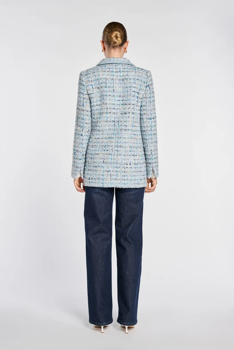 Blazer en tweed pastel galonné