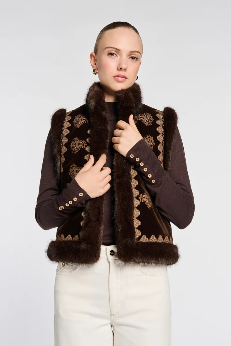 Veste sans manches brodée