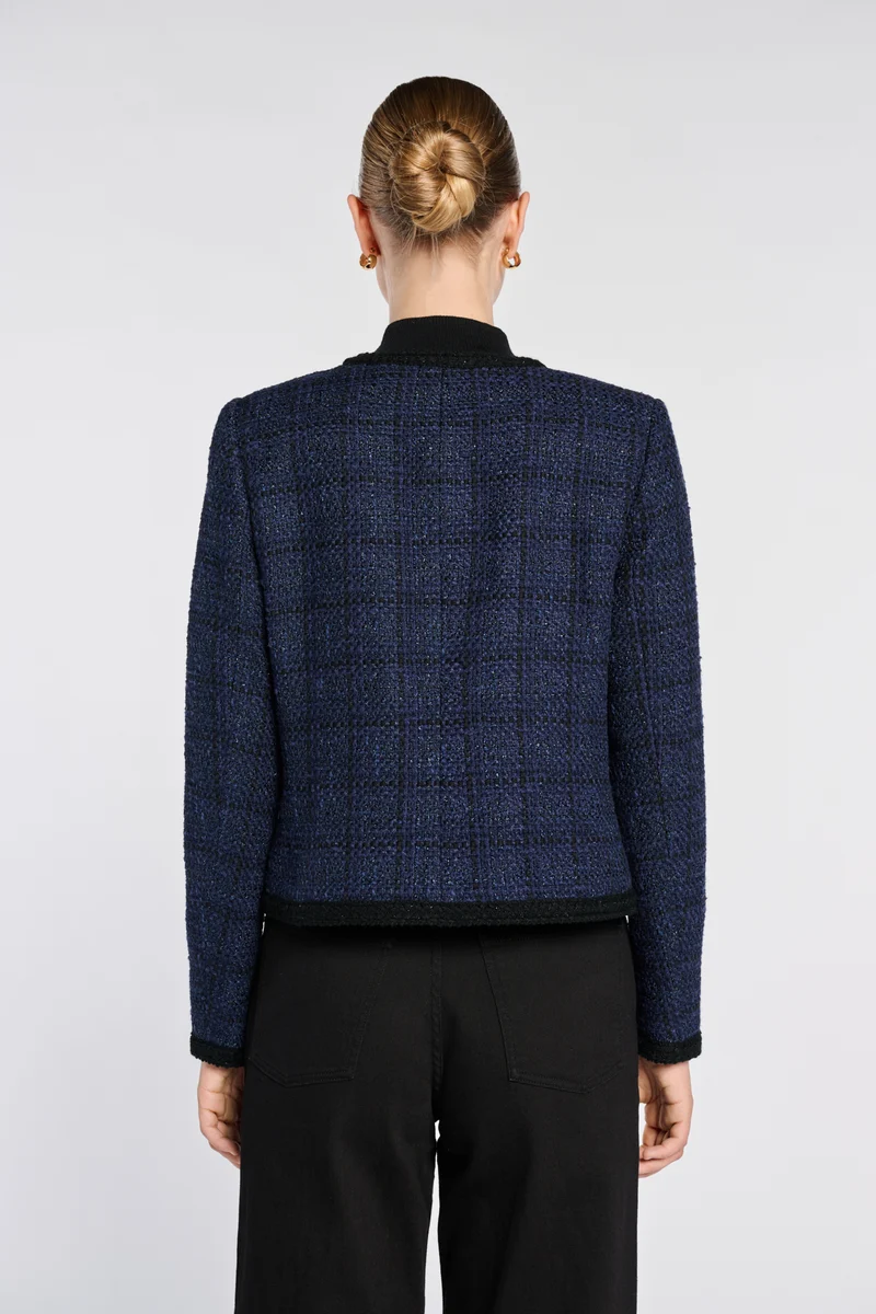 Veste en tweed galonée