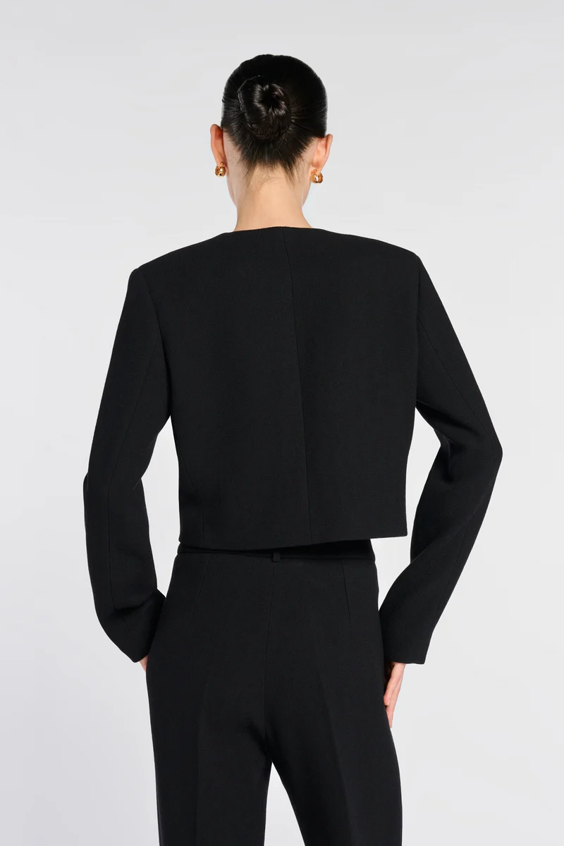 Veste à boutons fleurs