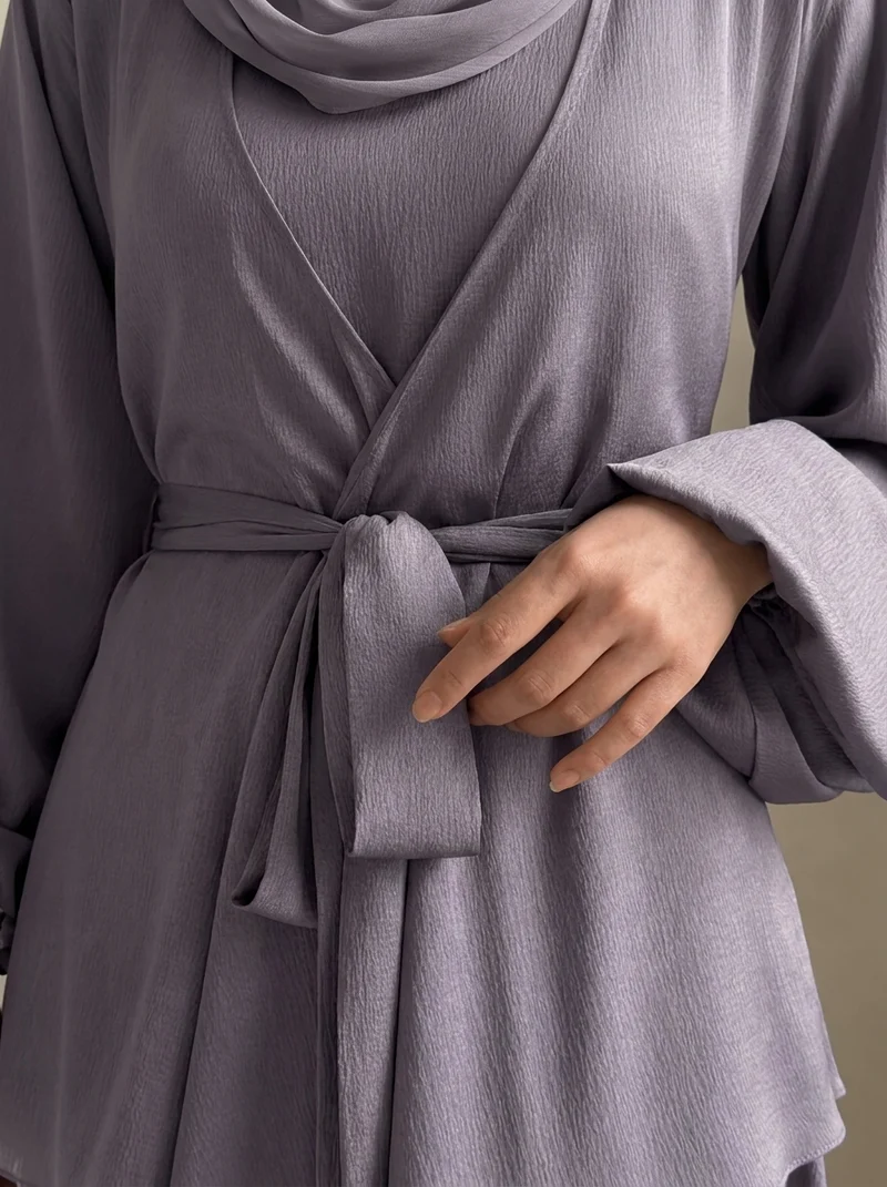 Signature – Abaya deux pièces ample et fluide