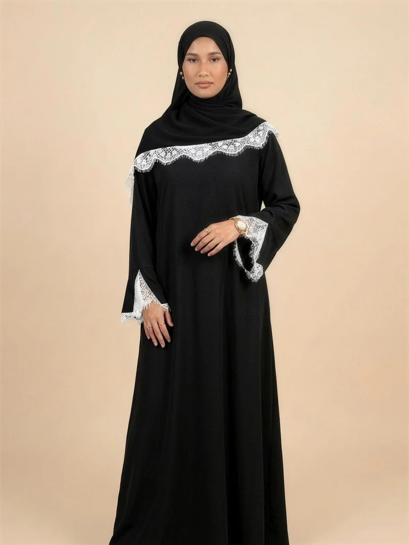 Royale – Abaya fluide à dentelle contrastée