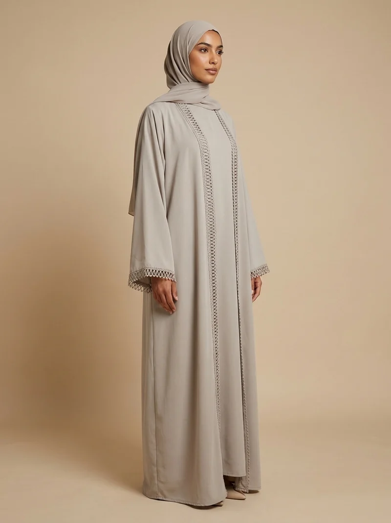 Élégance – Abaya deux pièces avec sous-abaya et dentelle