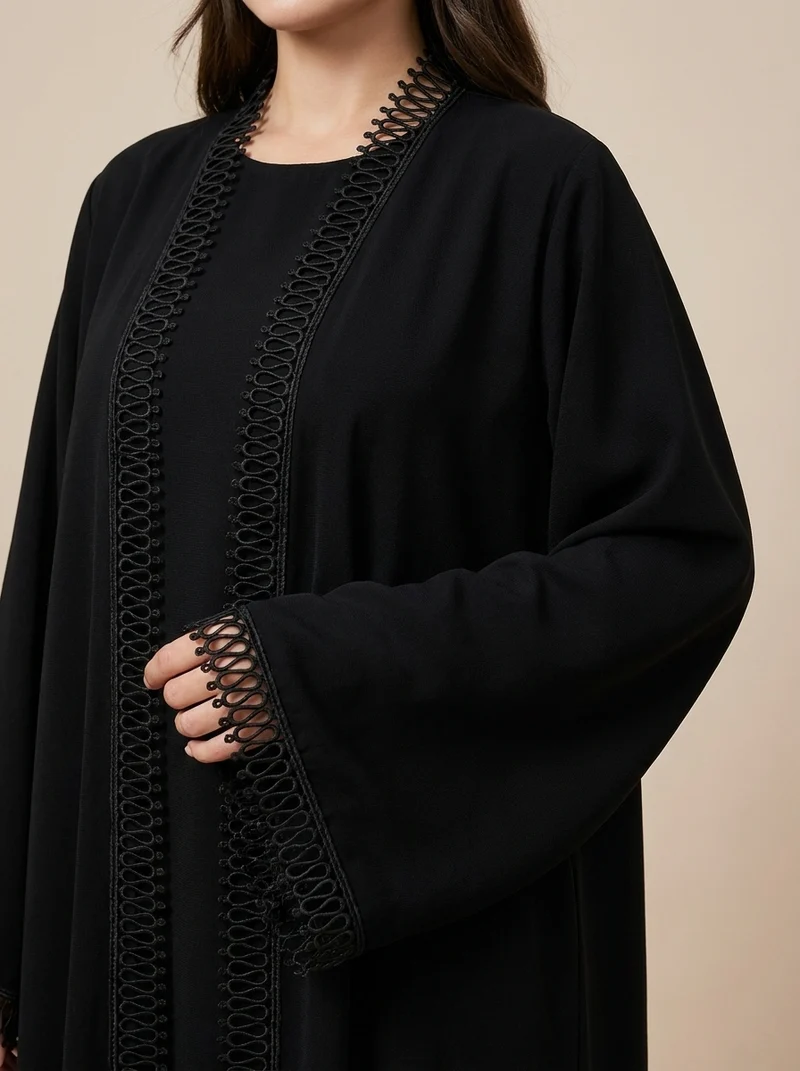 Élégance – Abaya deux pièces avec sous-abaya et dentelle