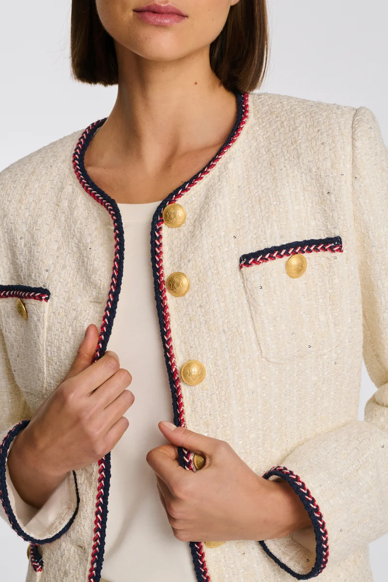 Veste longue en tweed galonnée