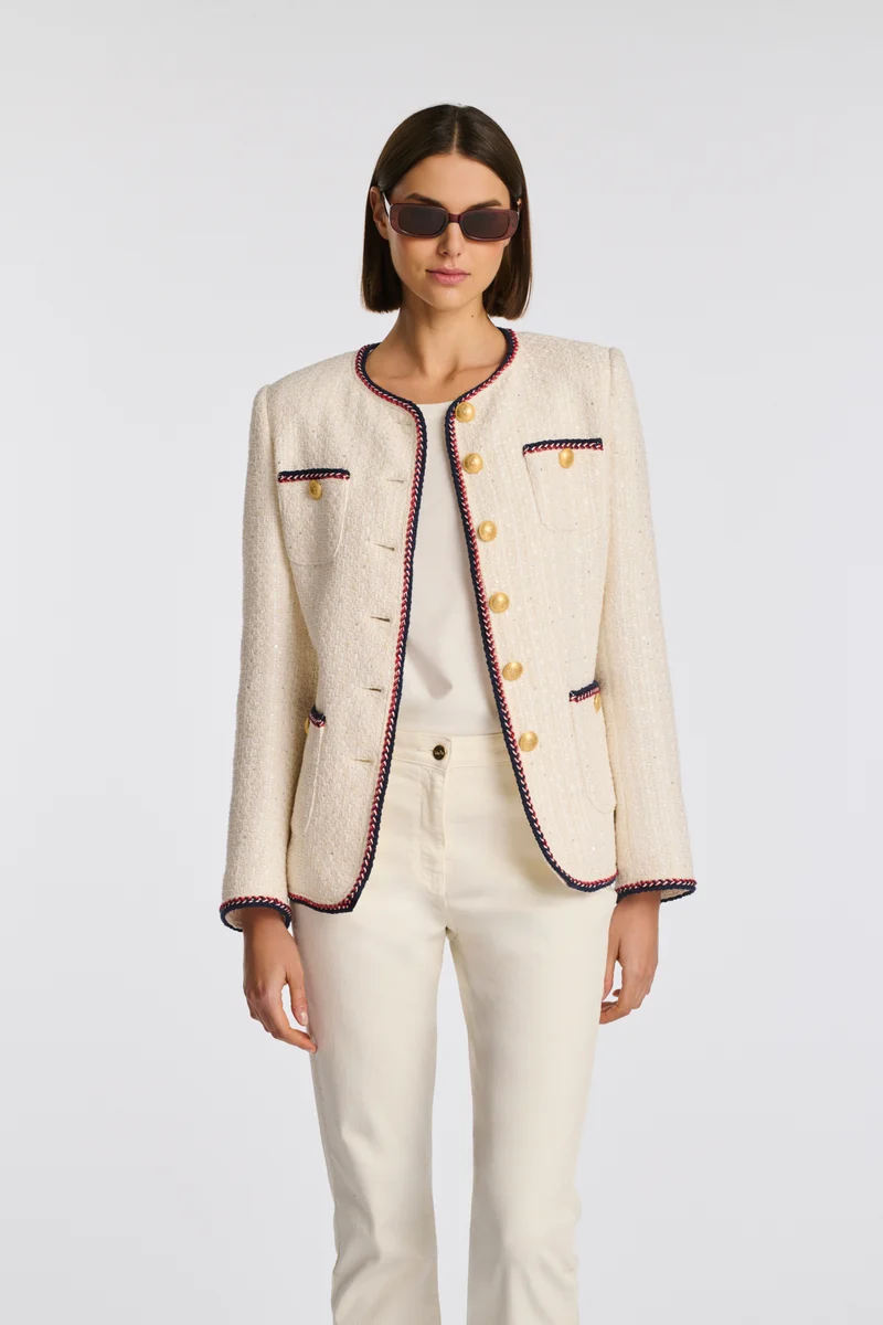 Veste longue en tweed galonnée