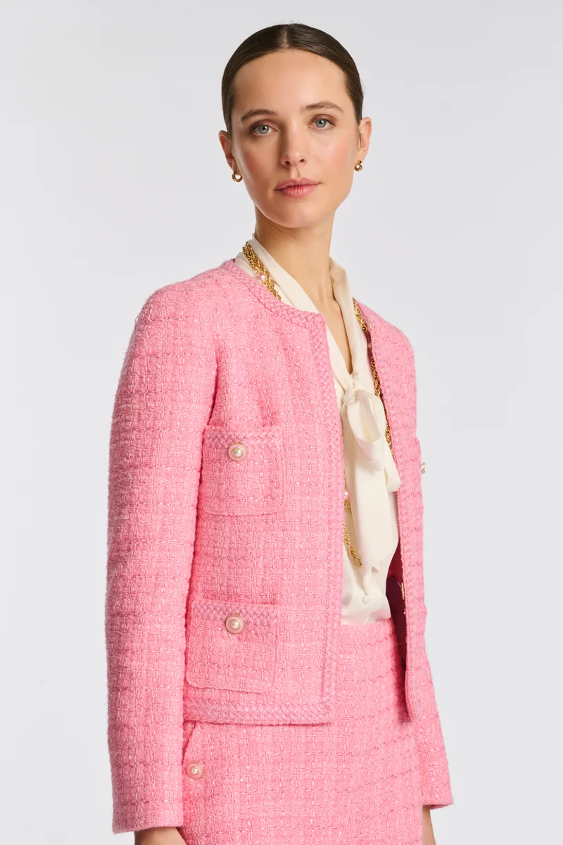 Veste en tweed galonnée
