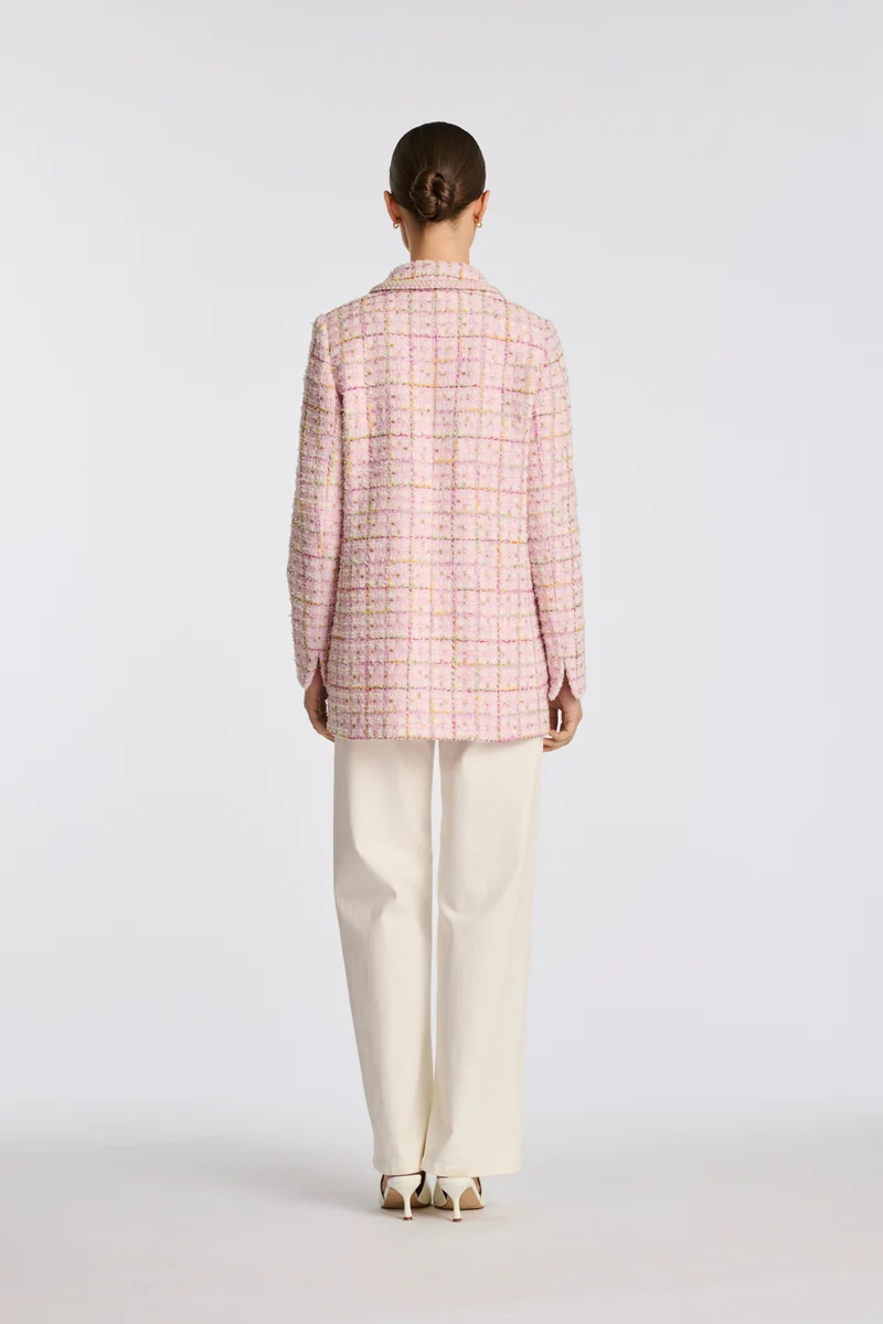 Blazer en tweed pastel galonné