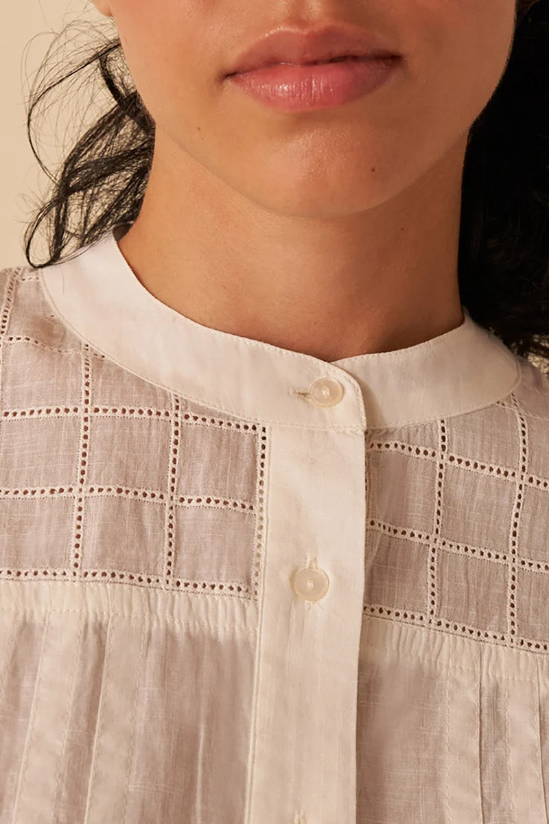 blouse ray ecru