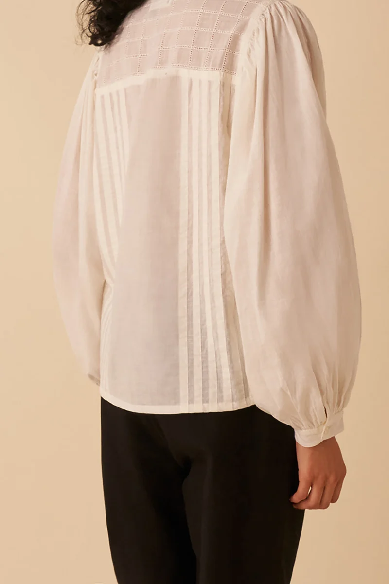 blouse ray ecru