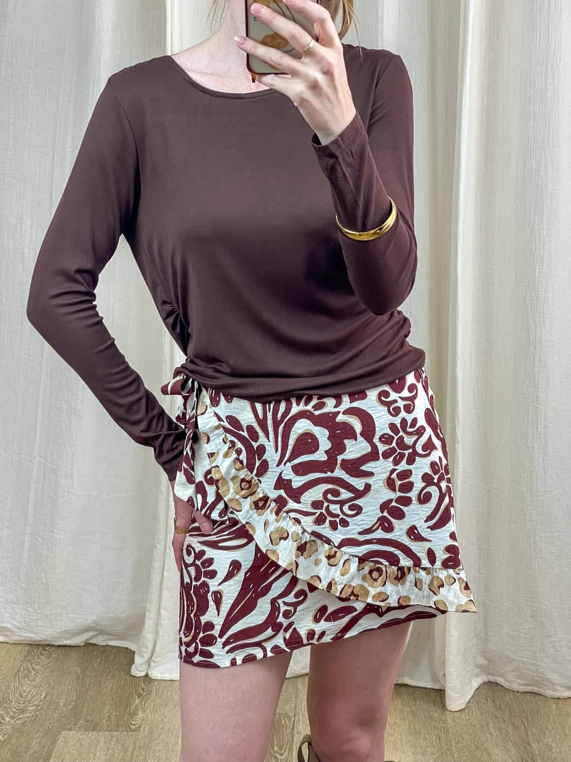 T-shirt Madeline - Top dos nu drapé manches longues marron