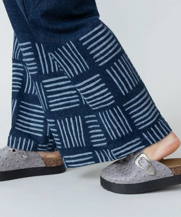 Pantalon en denim à motif imprimé