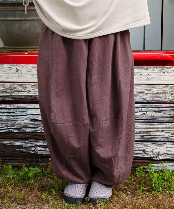 Pantalon à cordon de serrage à la silhouette décontractée et galbée