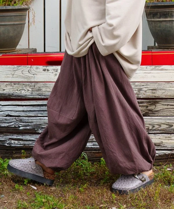 Pantalon à cordon de serrage à la silhouette décontractée et galbée