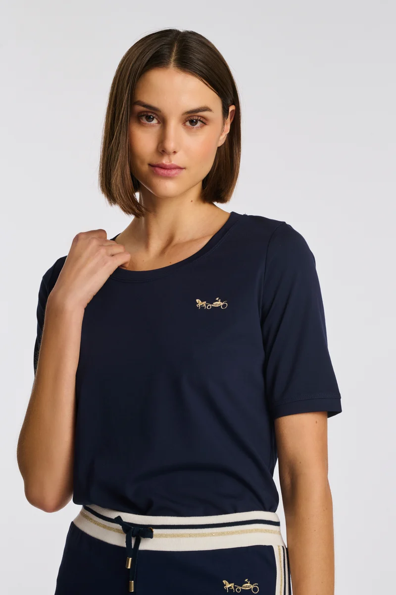 T-shirt logo