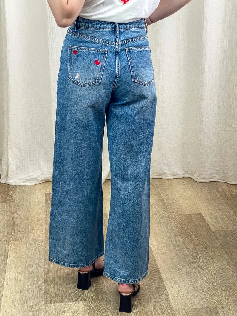 Jean Dixie - Jean large taille haute brodé coeurs rouge et rose