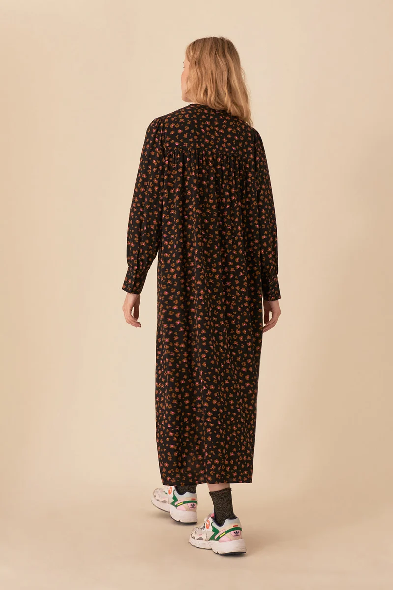 robe evou leo