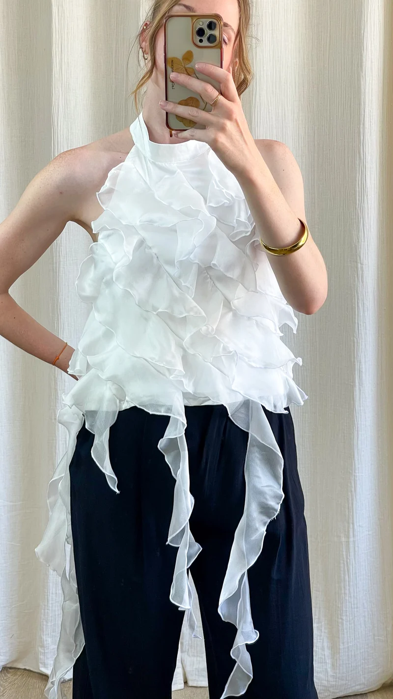 Top Léa - Haut halter blanc à volants cascade dos nu