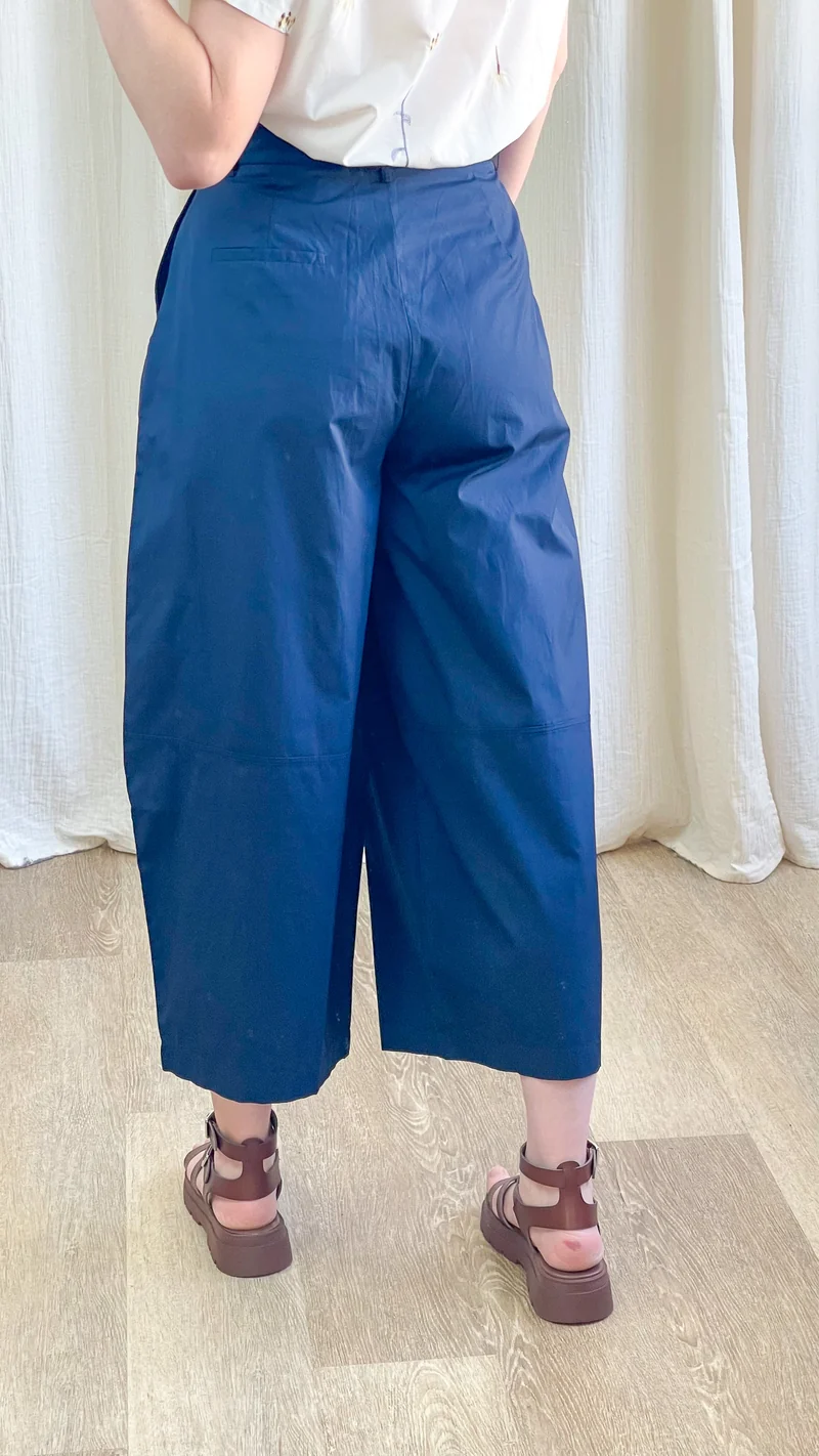 Pantalon Lison - Pantalon ballon rouge taille haute plissé