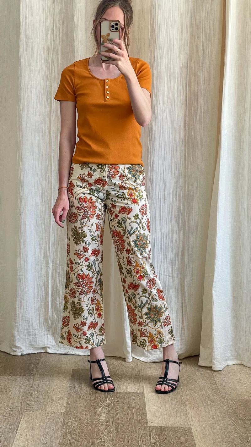 Pantalon fleuri en coton - Coupe large motif floral bohème