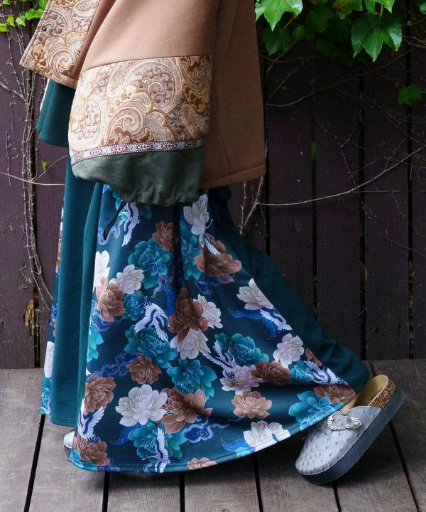 Pantalon évasé fusion asiatique