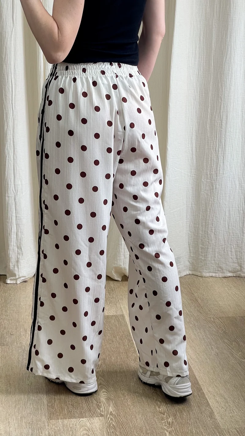 Pantalon Doti - Pantalon large fluide à pois avec bandes latérales