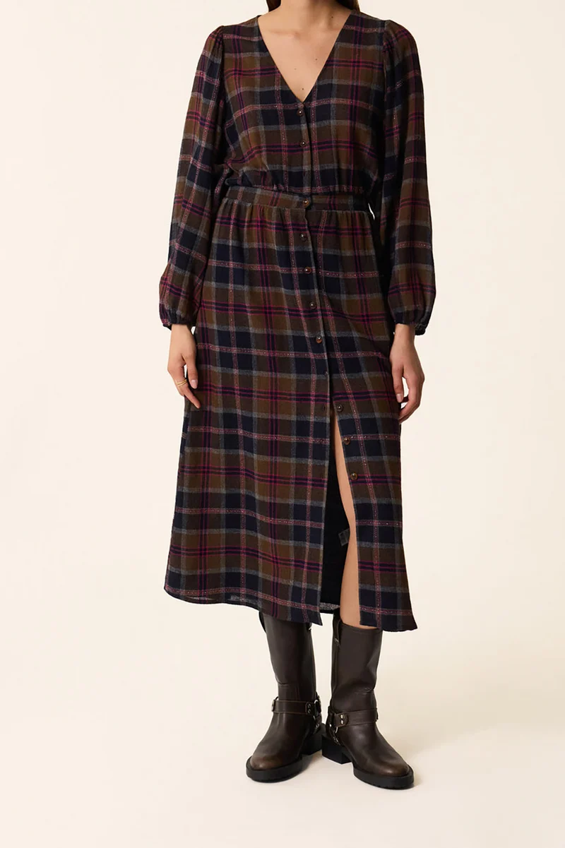 Robe Tomeo Boma