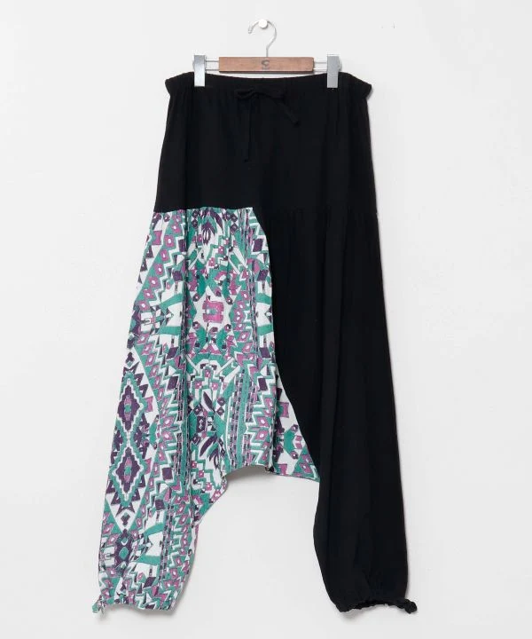Pantalon harem à motif géométrique