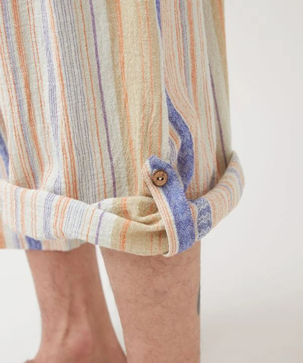 Pantalon harem court en coton aux couleurs de festival