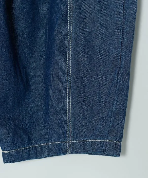 Pantalon en jean brodé à ballons