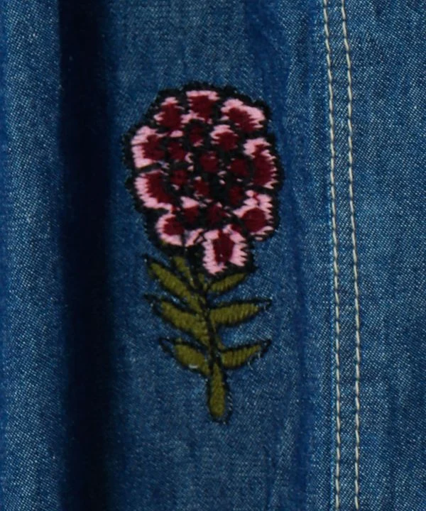 Pantalon en jean brodé à ballons