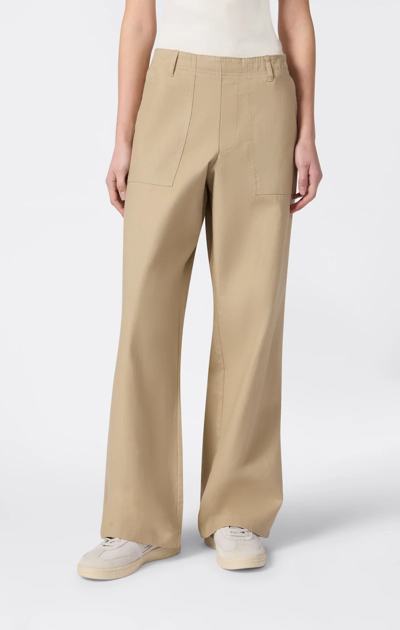 Women’s Straight Leg Woven Pants