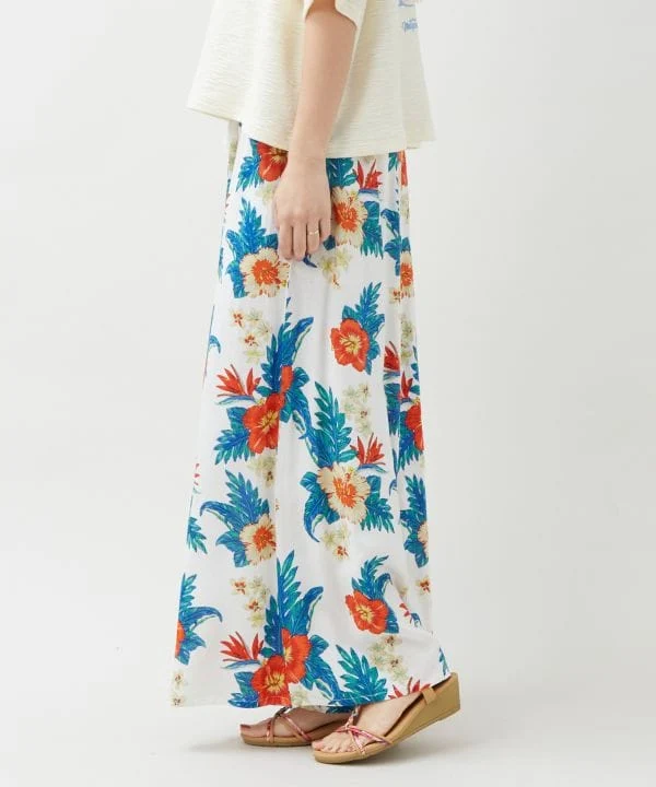 Pantalon évasé à paillettes botaniques