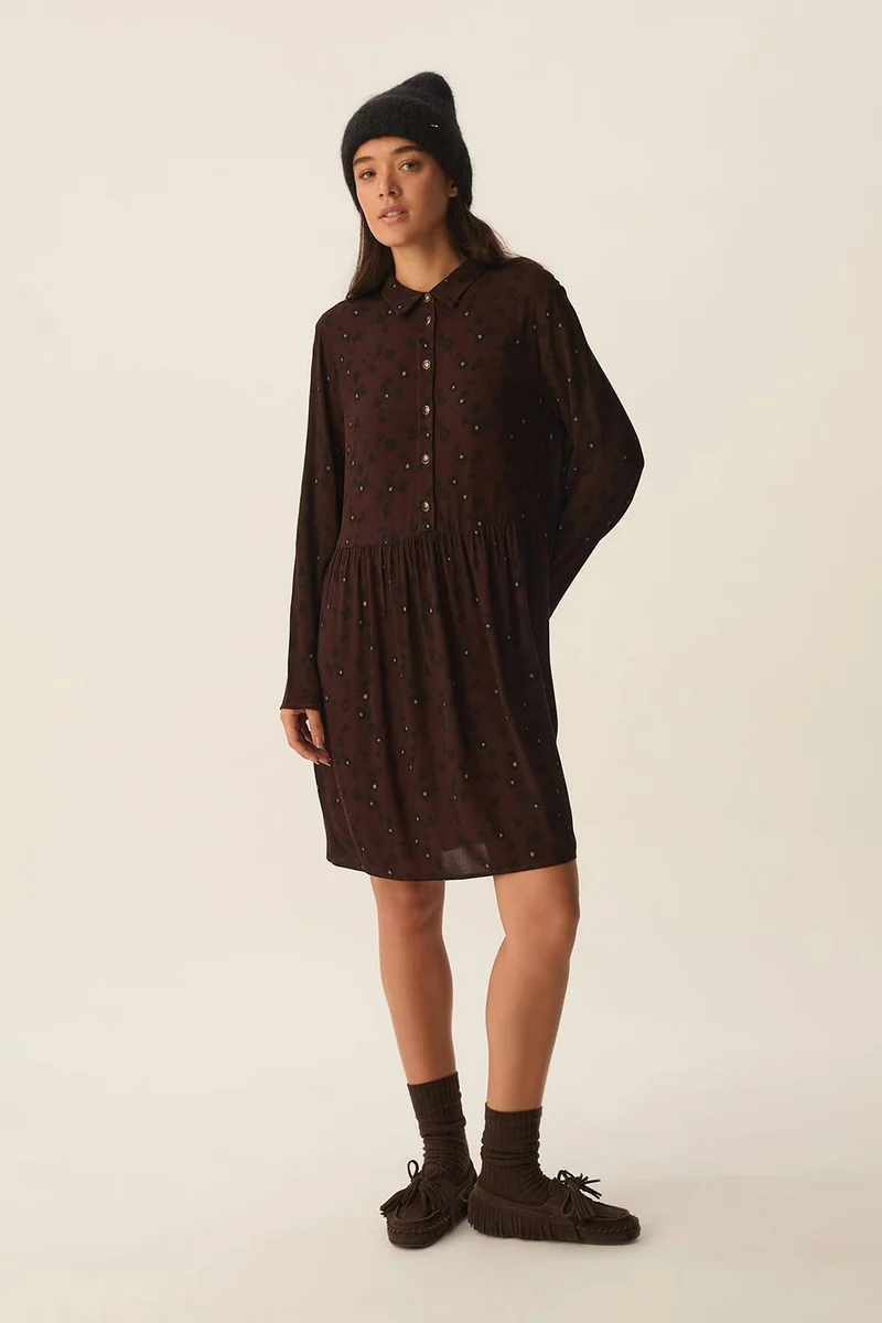 Robe Valencia Doug