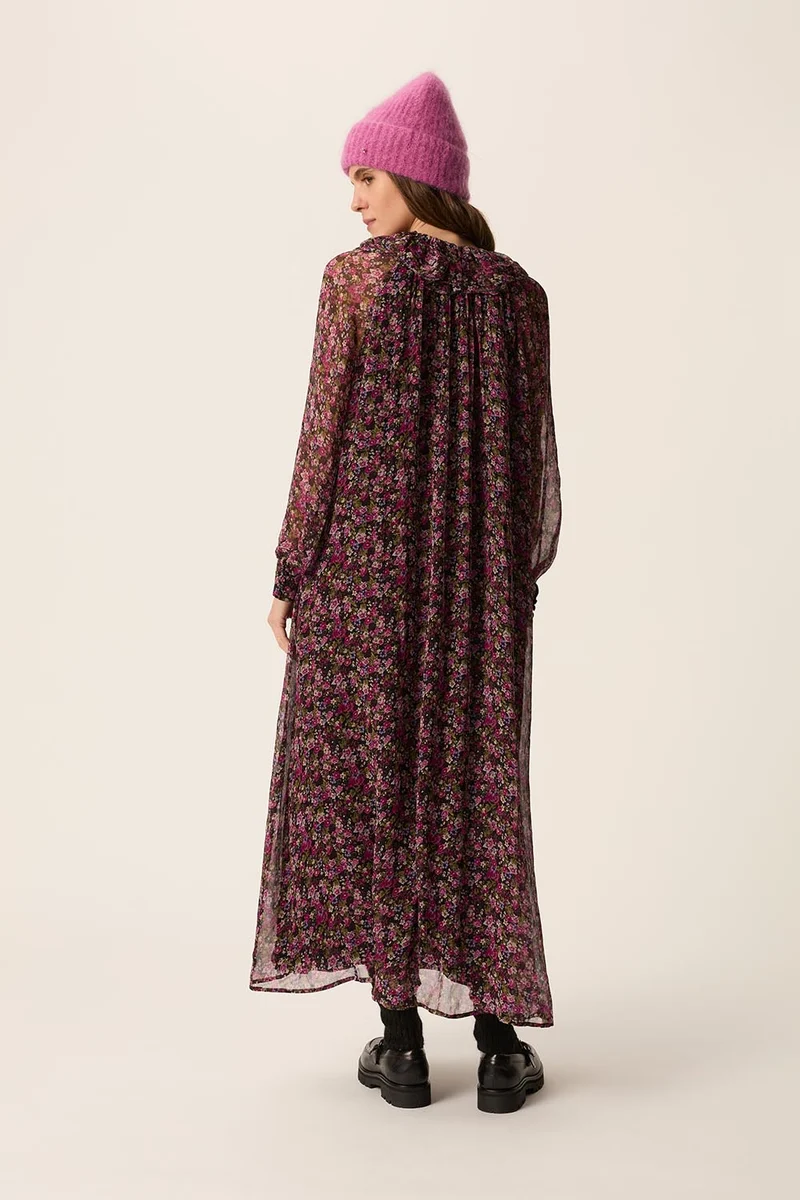 Robe Ykari Darjeeling
