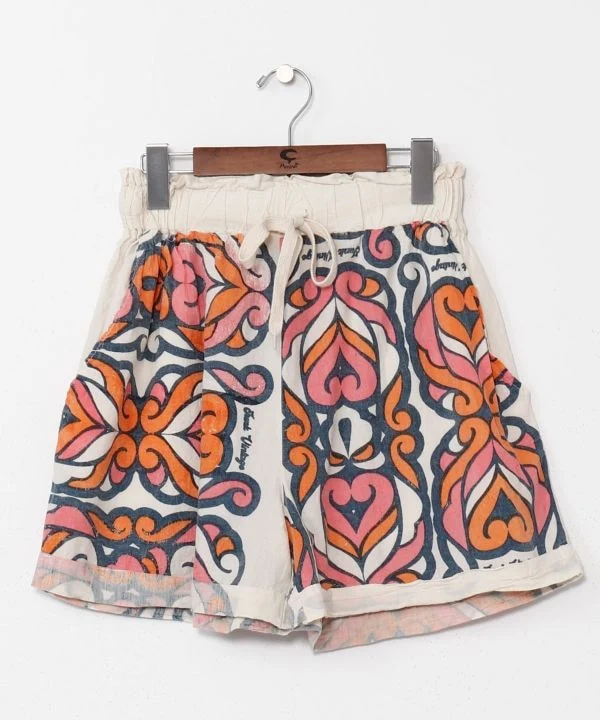 Shorts en coton à motif inspiré de la publicité