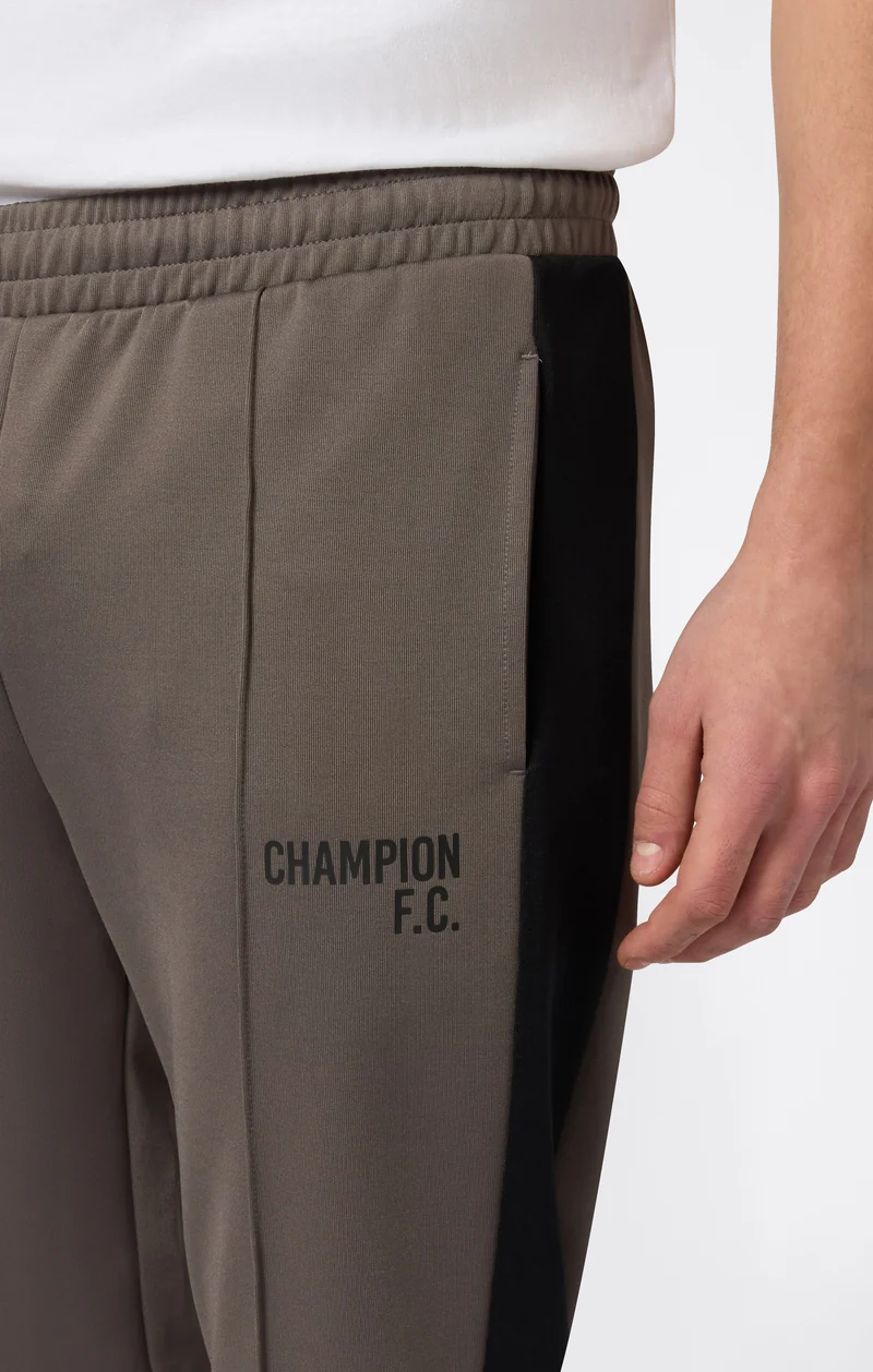 Men’s Slim Fit Straight Leg Pants