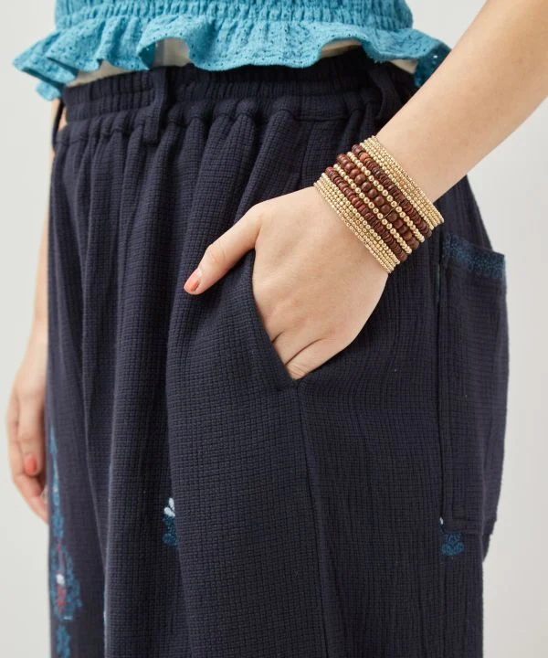 Pantalon droit brodé