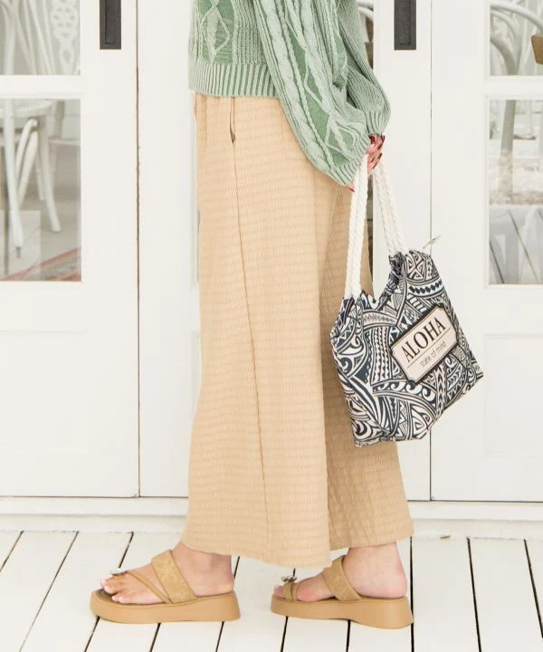 Pantalon en maille stretch évasée décontractée
