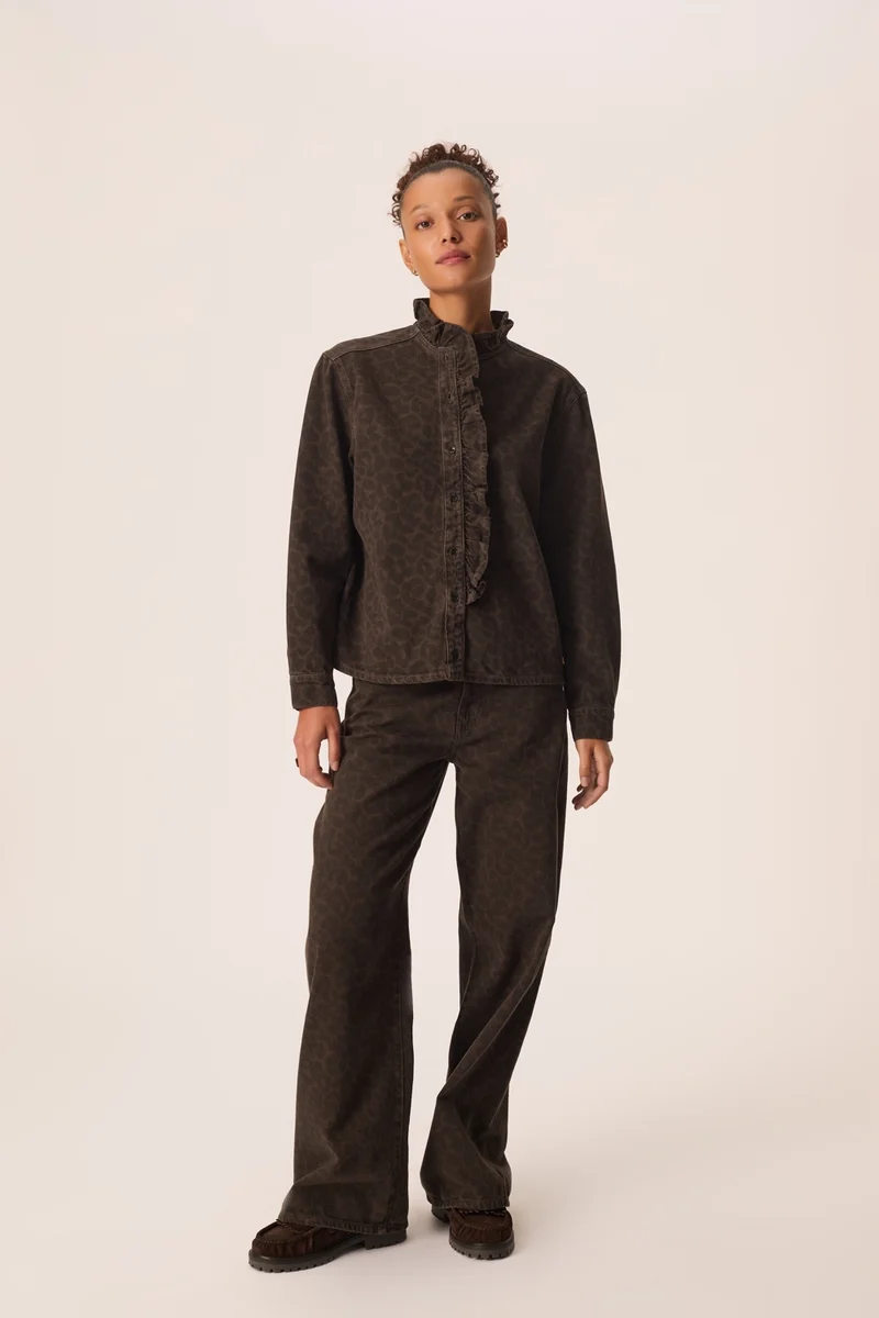 Jean Louela Leo Leopard