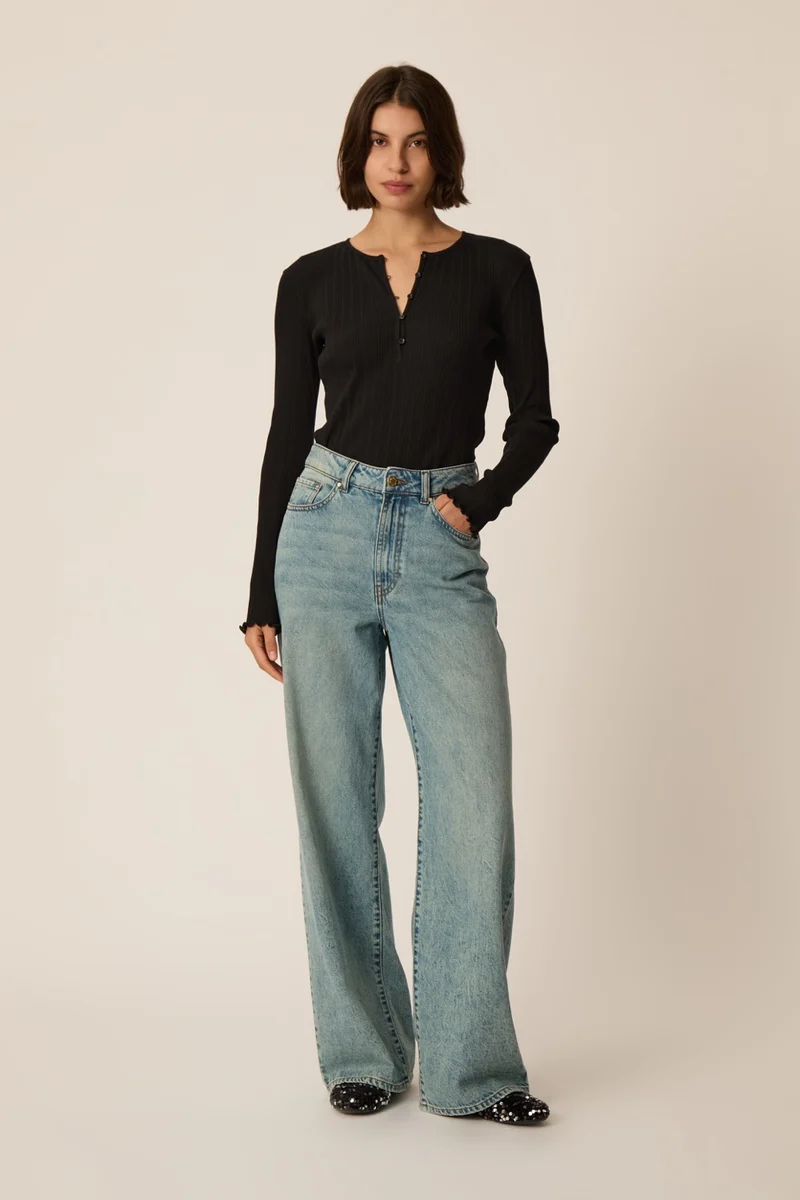 Jean Louela Bleach Vintage