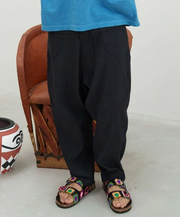 Pantalon droit élégant en satin