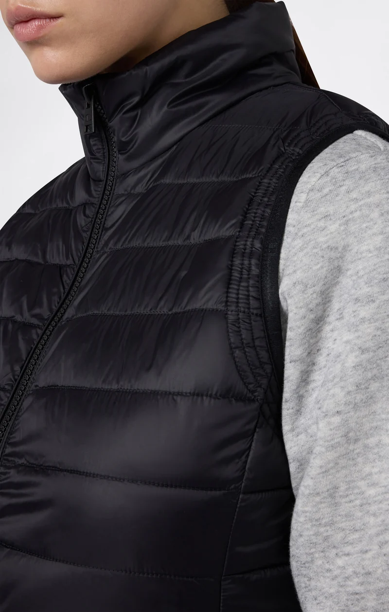 Women’s Lightweight Padded Vest
