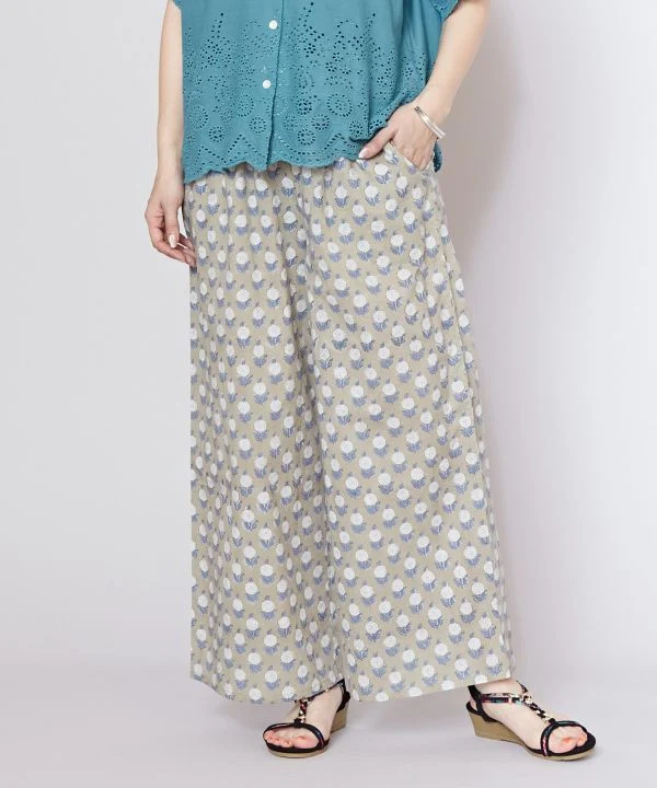 Pantalon droit en coton à imprimé bloc