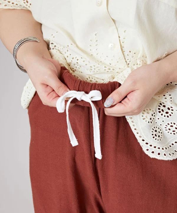Pantalon en coton au point de croix